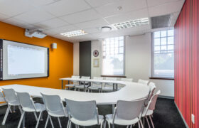 EC Cape Town is an English language school located in a modern building in the heart of the city centre. Learn English in style with EC South Africa!